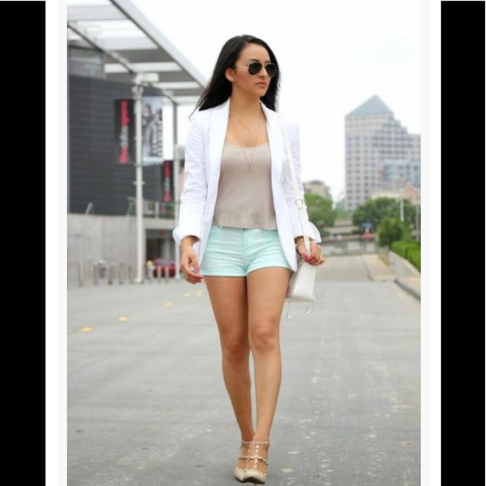 MOSSIMO Beautiful mint green shorts.